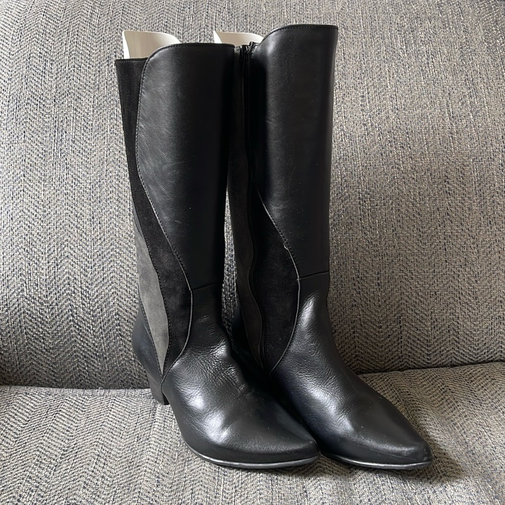 FIDJI  Women’s Black & Gray Leather Suede Pointed Toe Knee Boots Size: 38